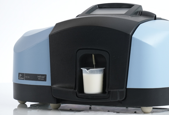 Milk analyser features